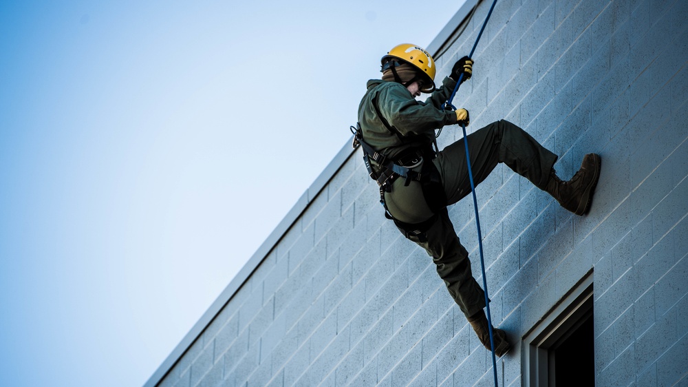 CBIRF Decontamination Team Refreshes Basic Operator Skills