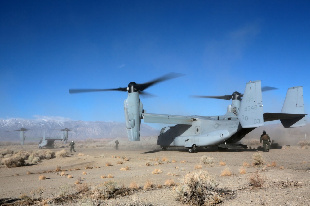 VMM-268 Supports Mountain Exercise 1-15 at Marine Corps Mountain Warfare Training Center Bridgeport, California