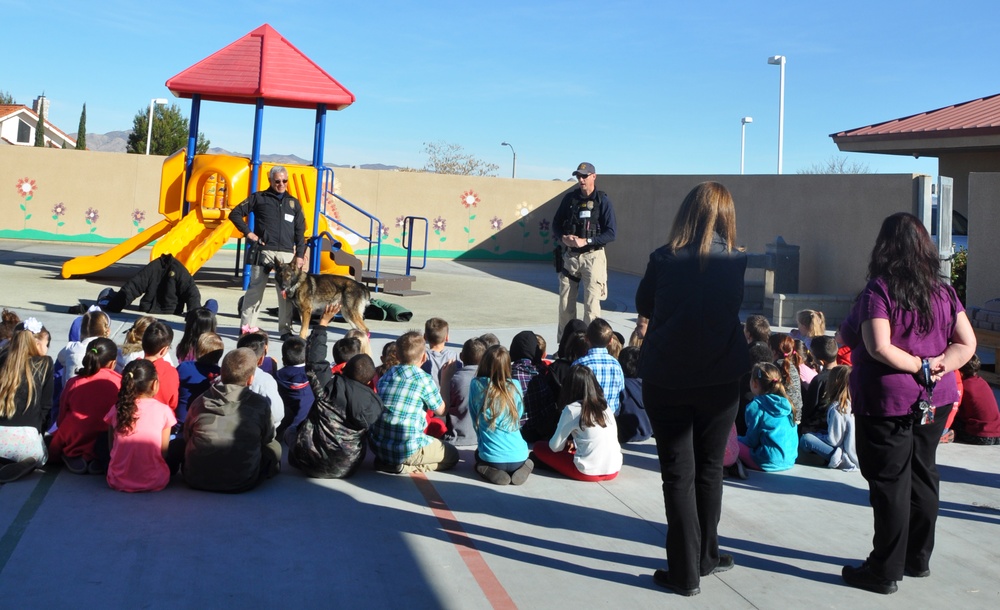 K-9 Endeavor: Officers demonstrate skills for elementary students