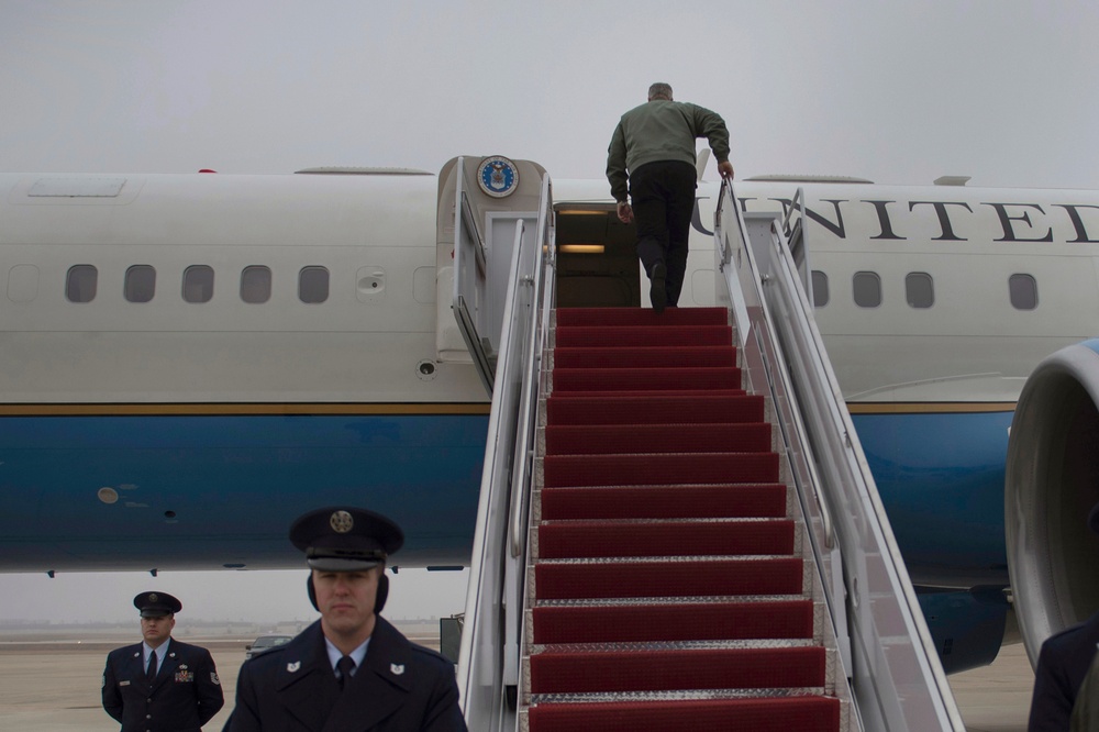 DSD departs JB Andrews for San Diego