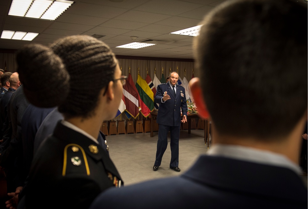 SACEUR recognizes component members’ hard-work