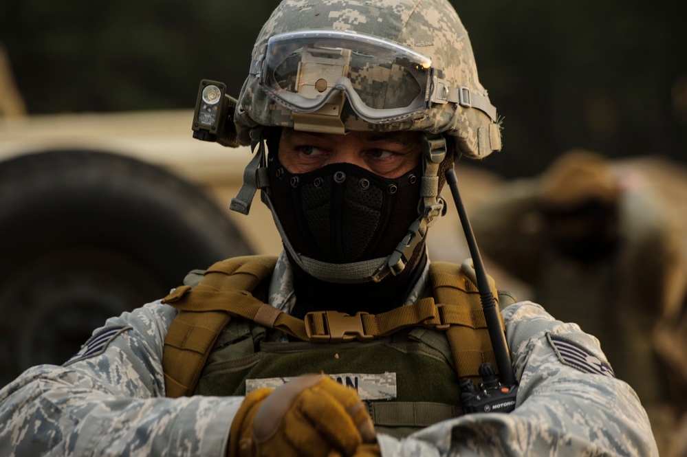 Exercise Scorpion Lens 15