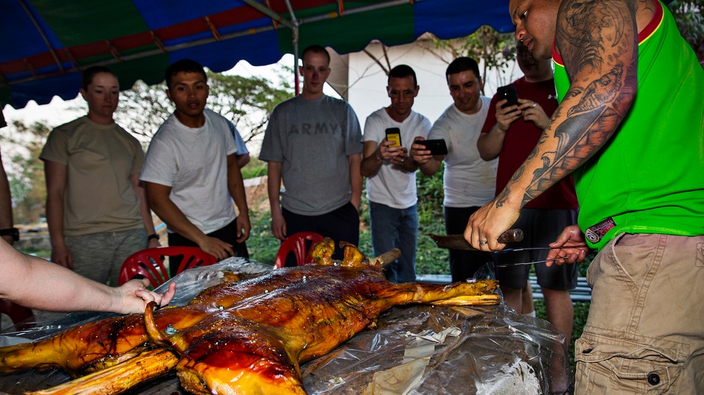 RTAF, US Army engineers take a break to break the ice