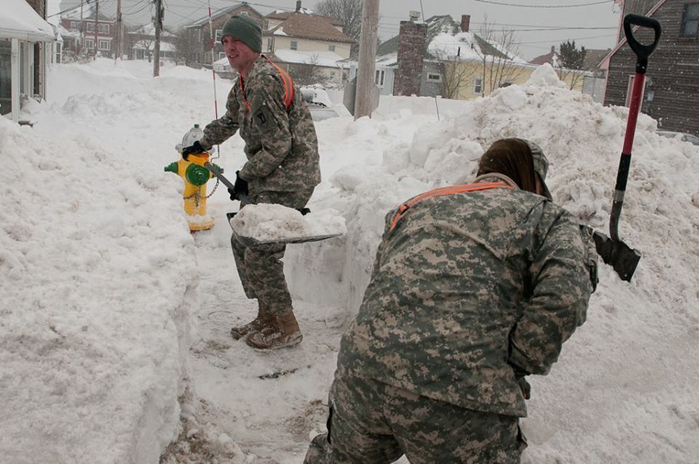 DVIDS - Images - Massachusetts snow relief [Image 4 of 15]