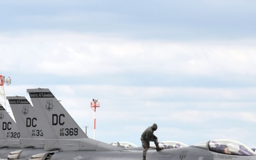 Airmen throttle up for East Coast fighter exercise 'Sentry Savannah'