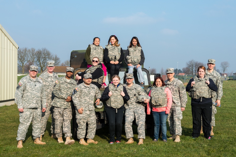 128th Signal Company Jane Wayne's Day