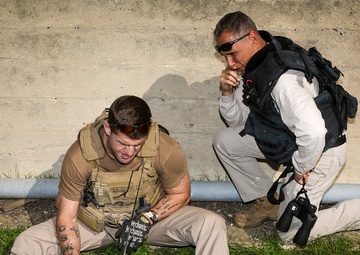 1st EOD Marines, LAPD Sharpen Interoperability Skills