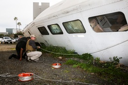 1st EOD Marines, LAPD Sharpen Interoperability Skills