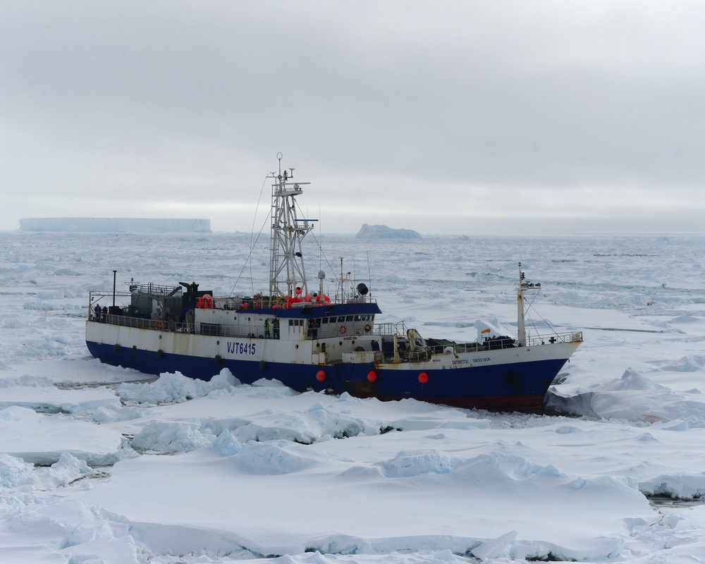 Polar Star assists beset vessel