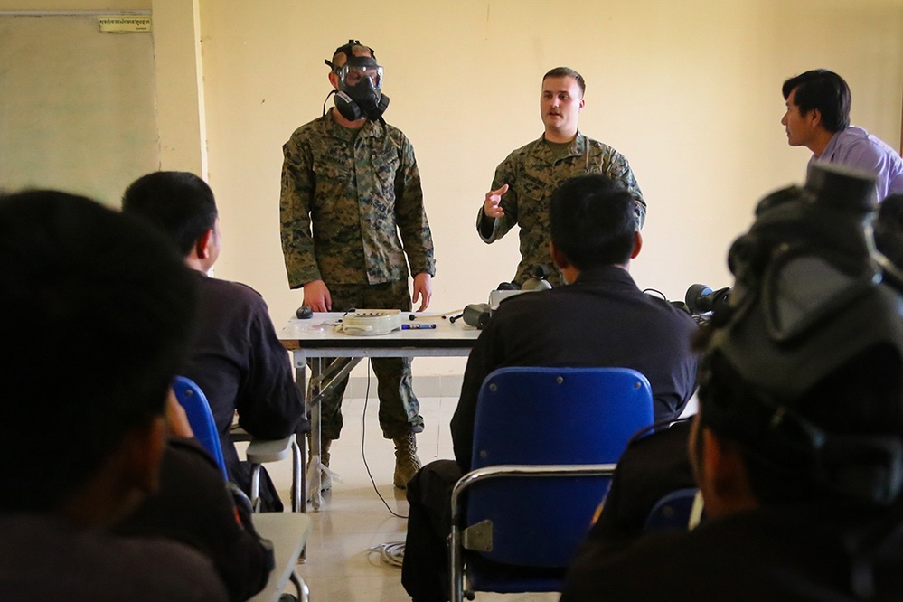 11th MEU CBRN Trains in Cambodia