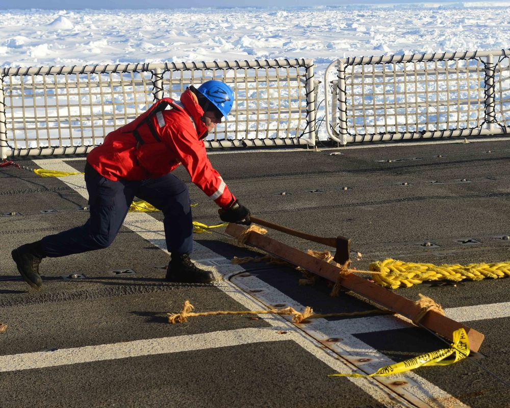 Polar Star frees vessel from Antarctic ice