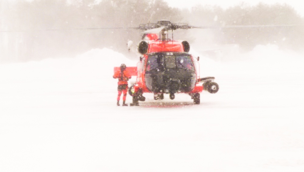 Coast Guard rescues sailors in winter storm