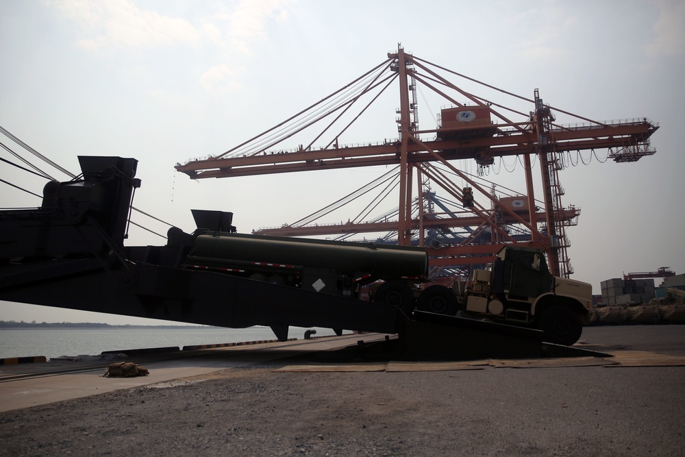 Marines offload supplies, equipment for Cobra Gold Marines offload supplies, equipment for Cobra Gold