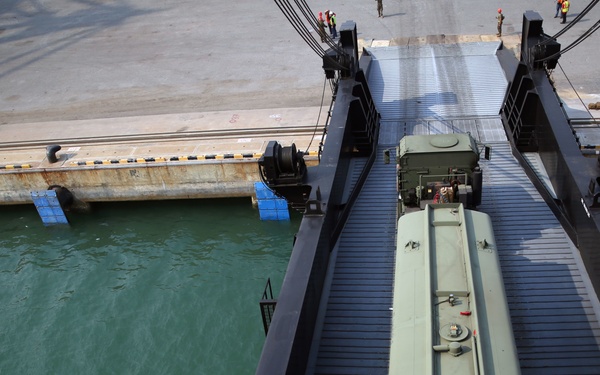 Marines offload supplies, equipment for Cobra Gold