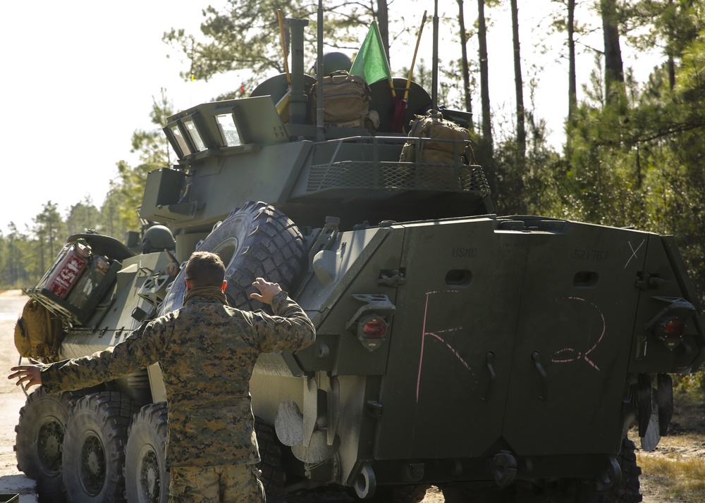 Pass or Fail: LAR Marines complete gunner qualification as a team