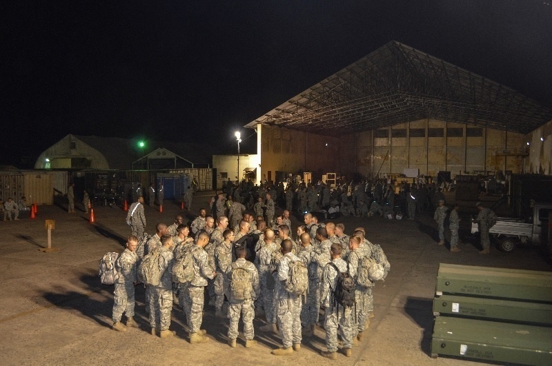 Service members head home from Liberia
