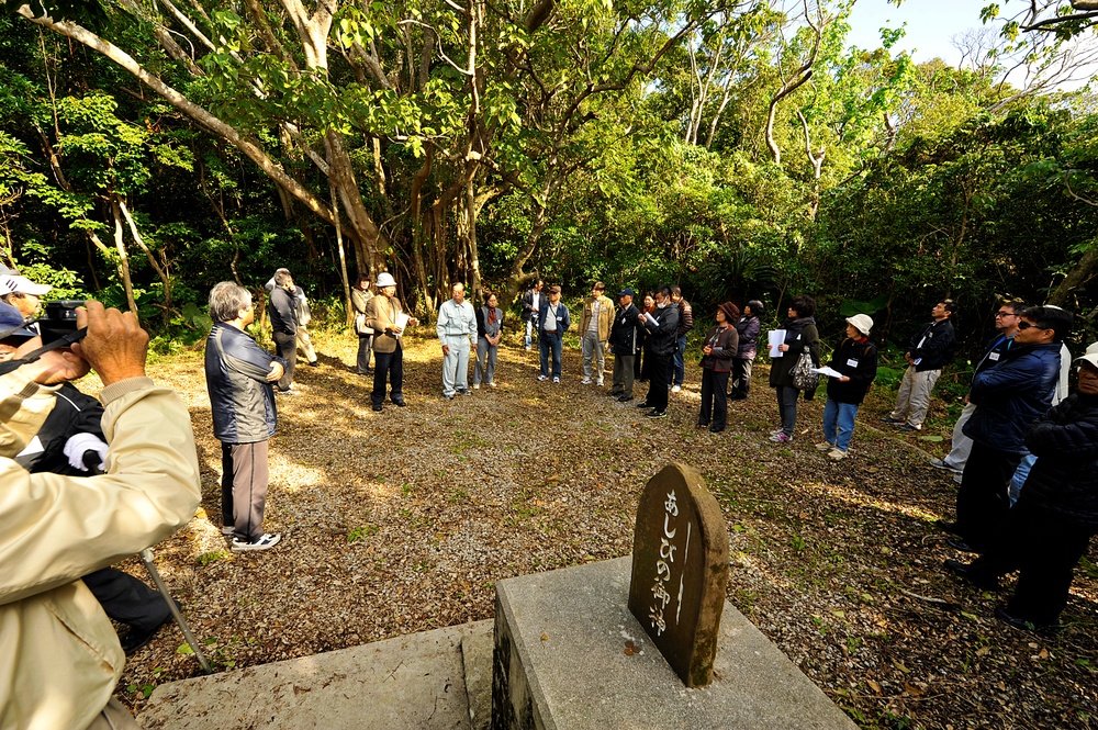 Chatan Hometown Association visits sacred sites on Kadena