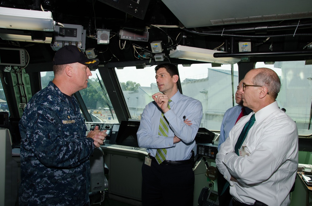 USS Fort Worth tour