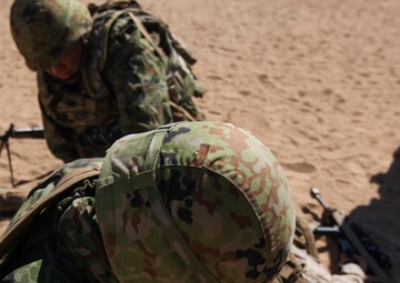 Japanese Forces learn tactical combat casualty care