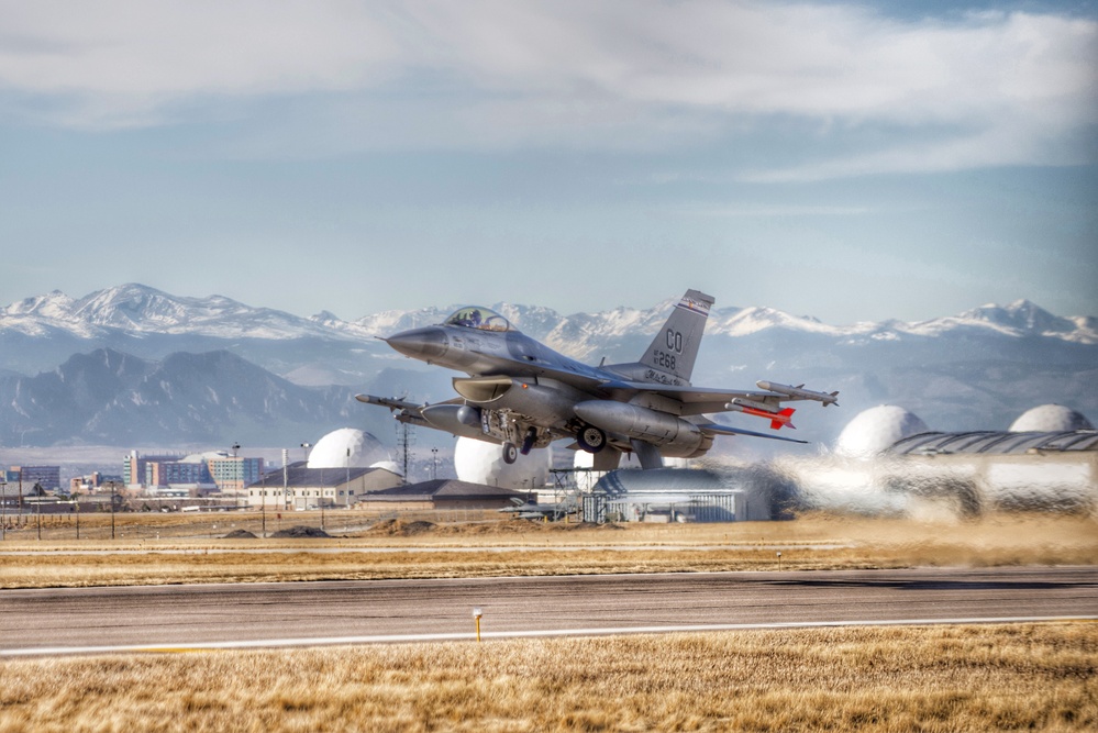 Colorado Air National Guard F-16s take off