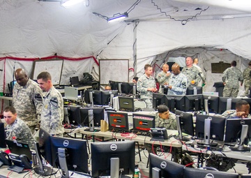 Cav command post preps in the desert