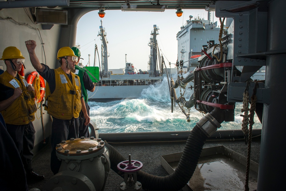 USS Carl Vinson replenishment