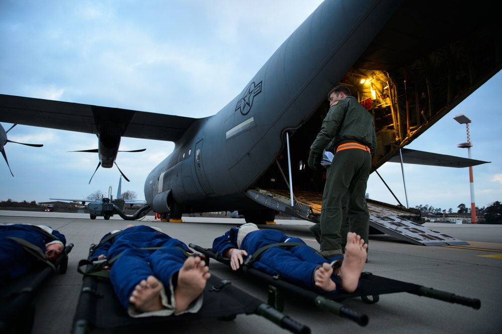 Airmen train to save lives