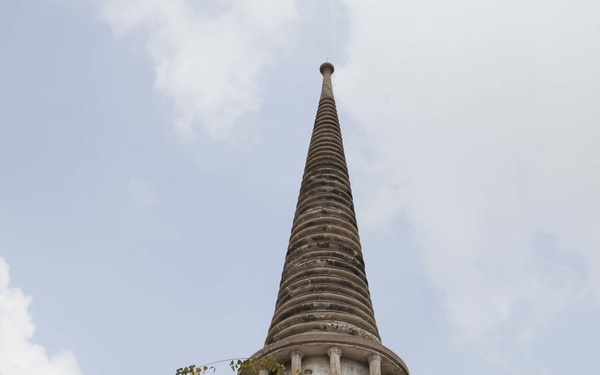 Cobra Gold Marines visit temples, elephants