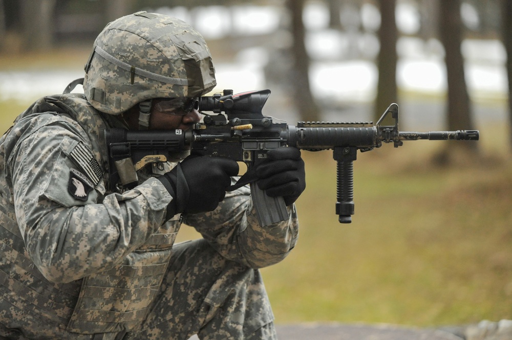 1-91 CAV weapons qualification