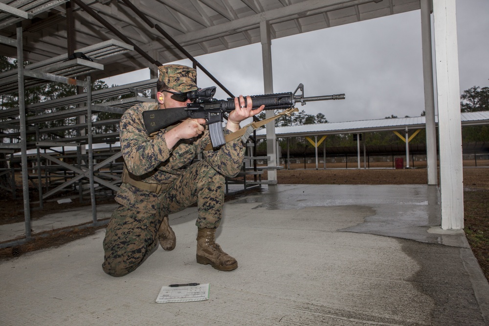 Marines with WTBN Demonstrate Firing Positions