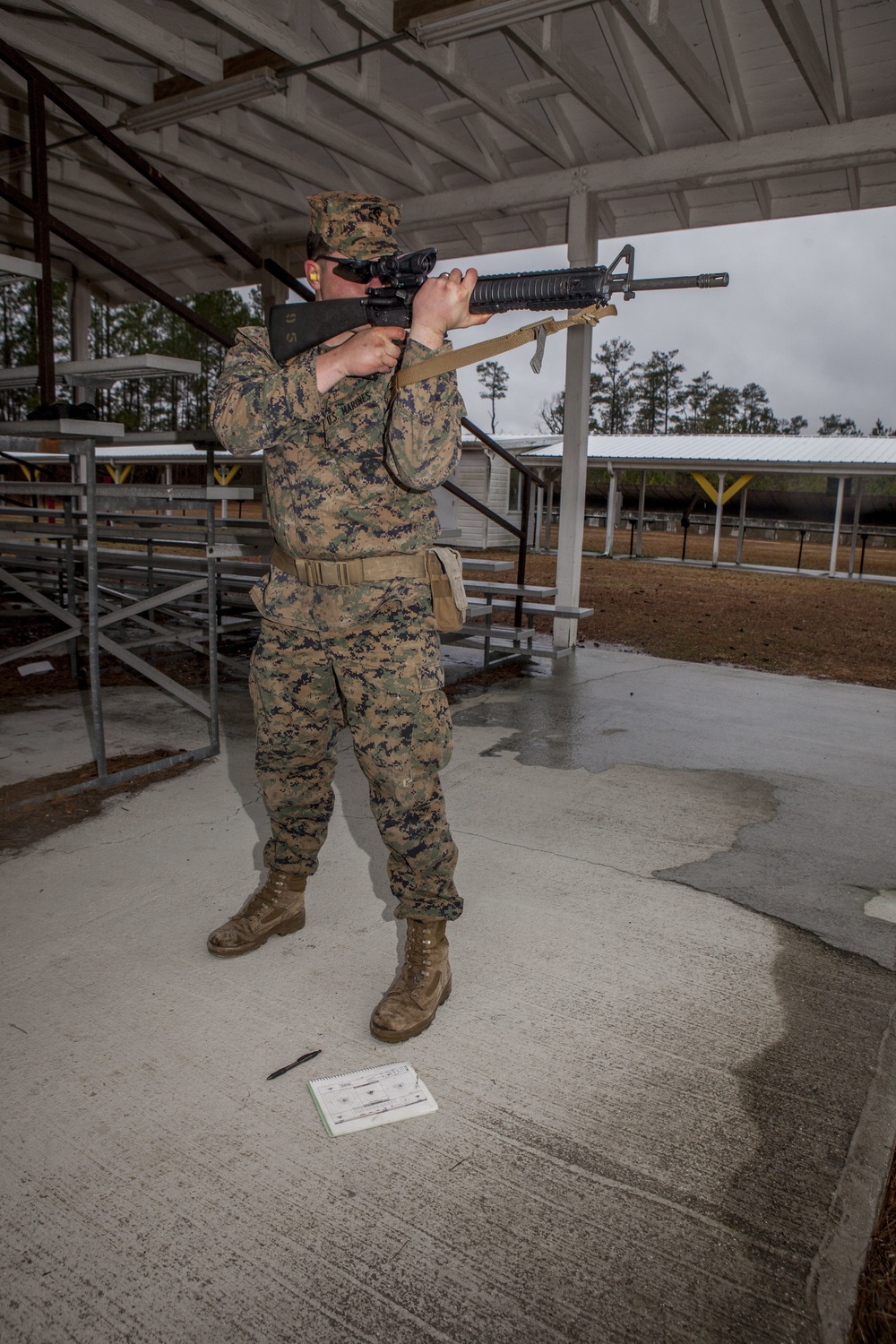 Marines with WTBN Demonstrate Firing Positions