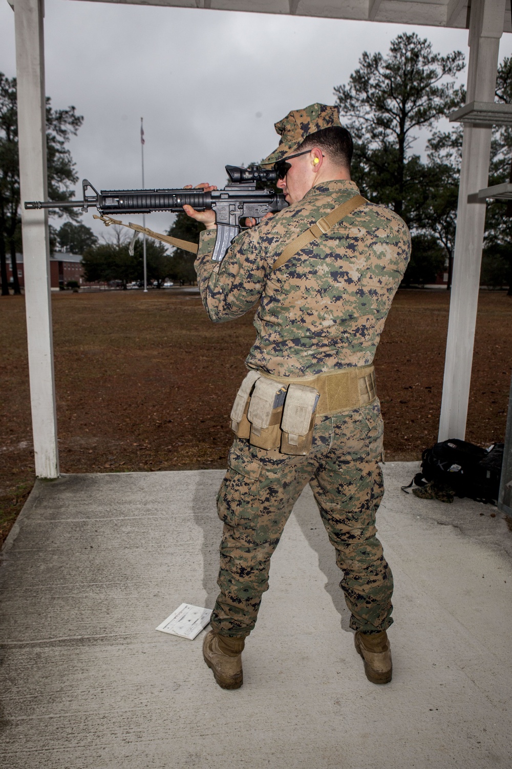 Marines with WTBN Demonstrate Firing Positions