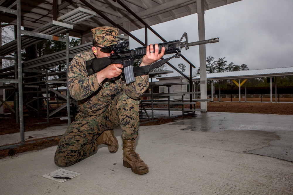 Marines with WTBN Demonstrate Firing Positions