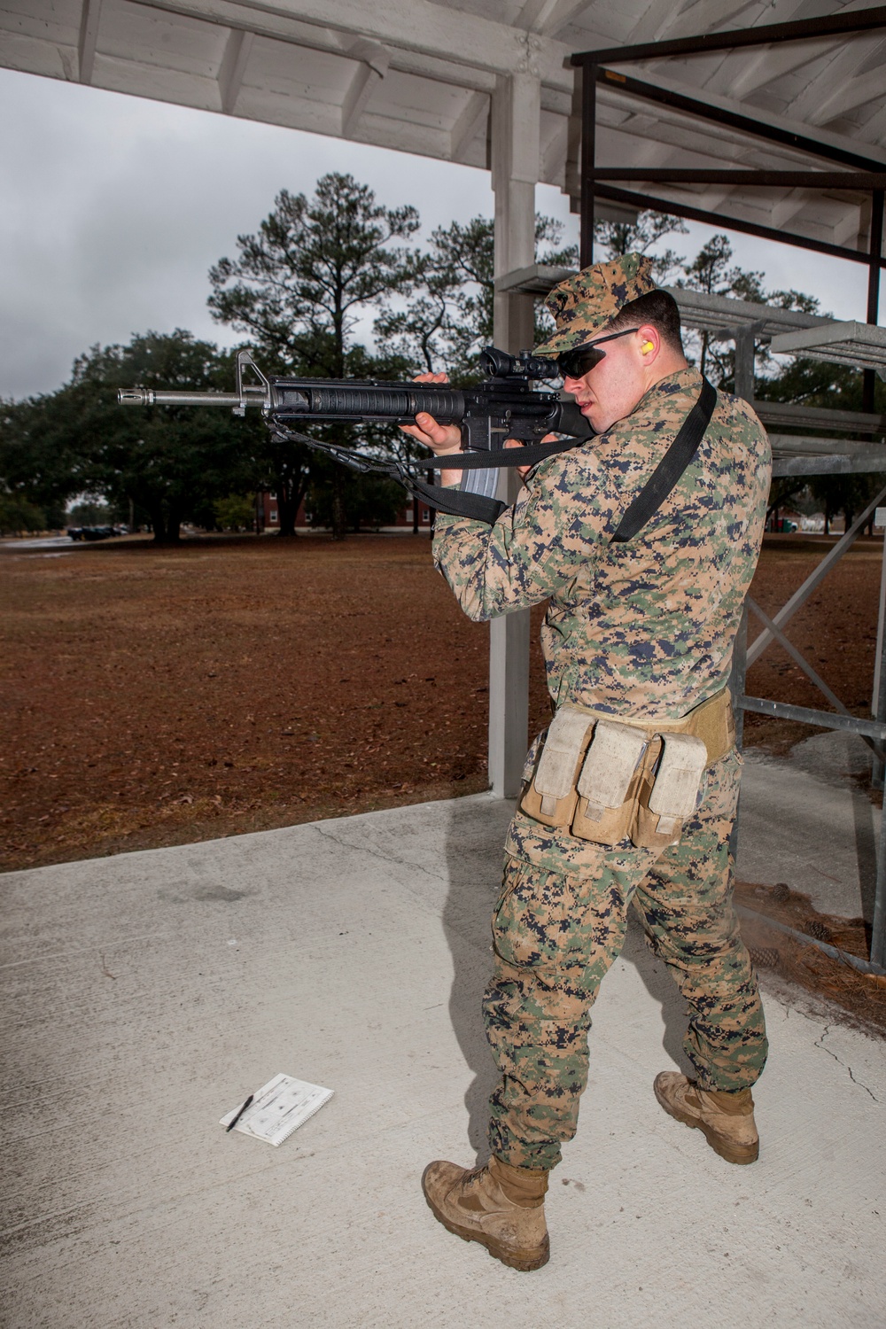 Marines with WTBN Demonstrate Firing Positions