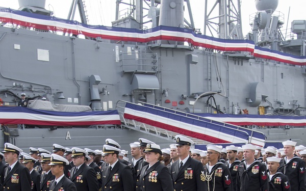 USS Vandegrift Decommission