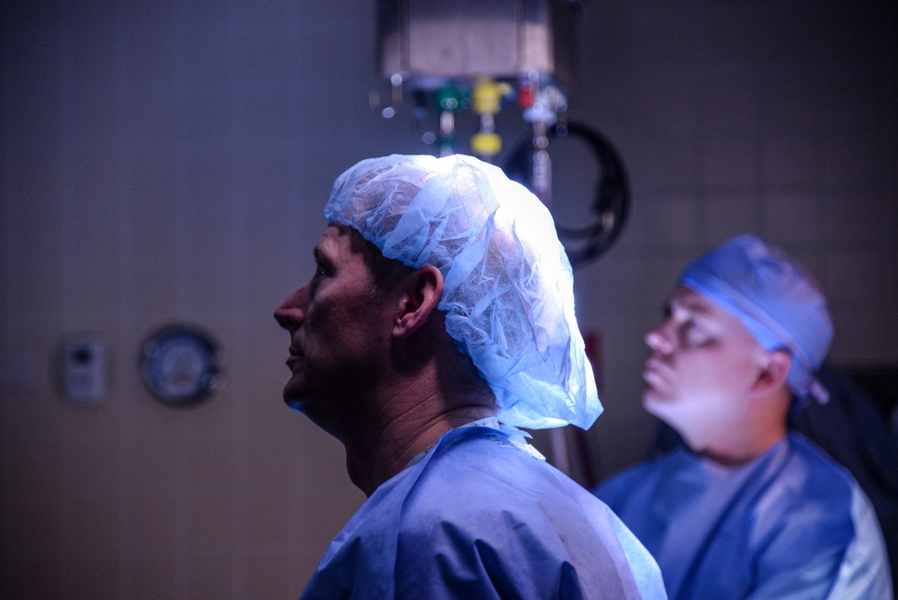 Multi-service life-saving training course prepares medics for combat operations