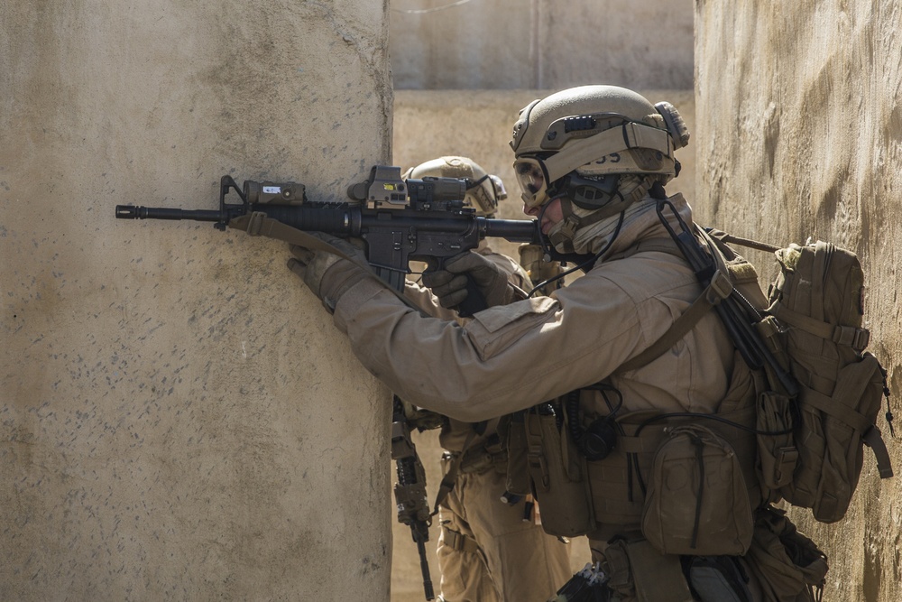 Recon Marines train for military operations in urban terrain