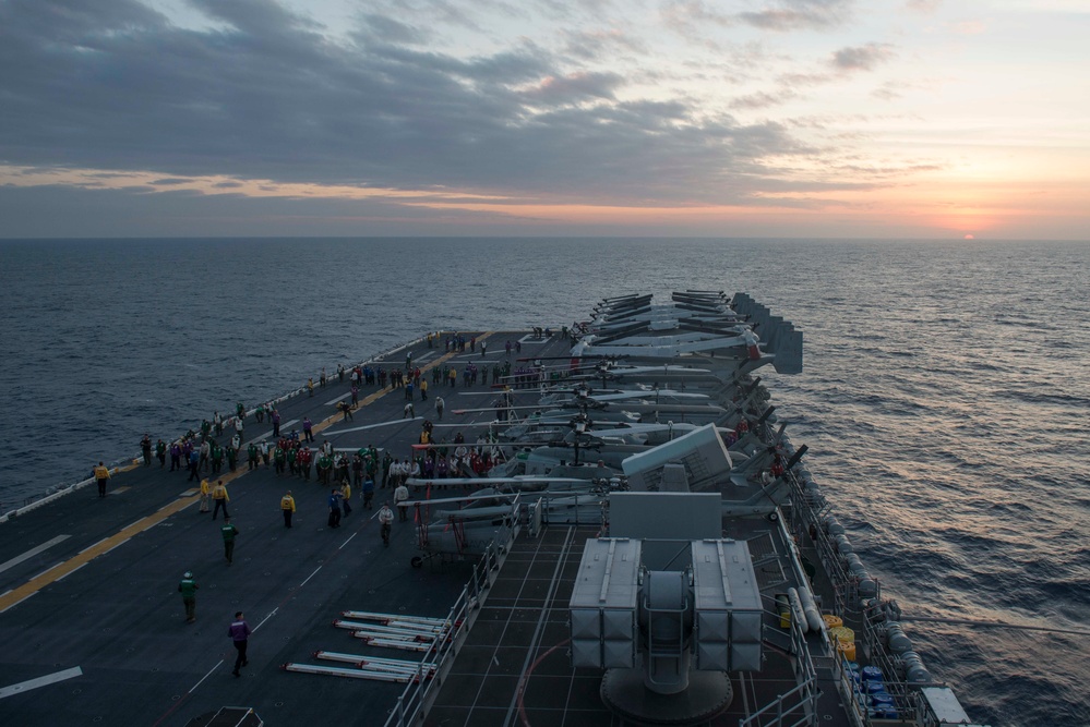 USS Bonhomme Richard: FOD walkdown at sunset