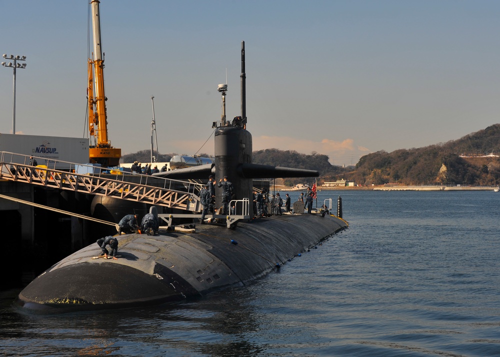 USS Louisville operations