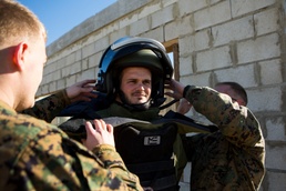 EOD: Building explosive relations with Spanish UME