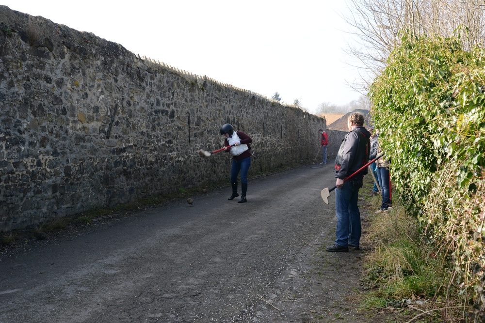 Crossage in the town of Chievres
