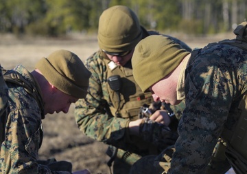Marines, bring the big guns: 1/10, train to suppress enemy targets