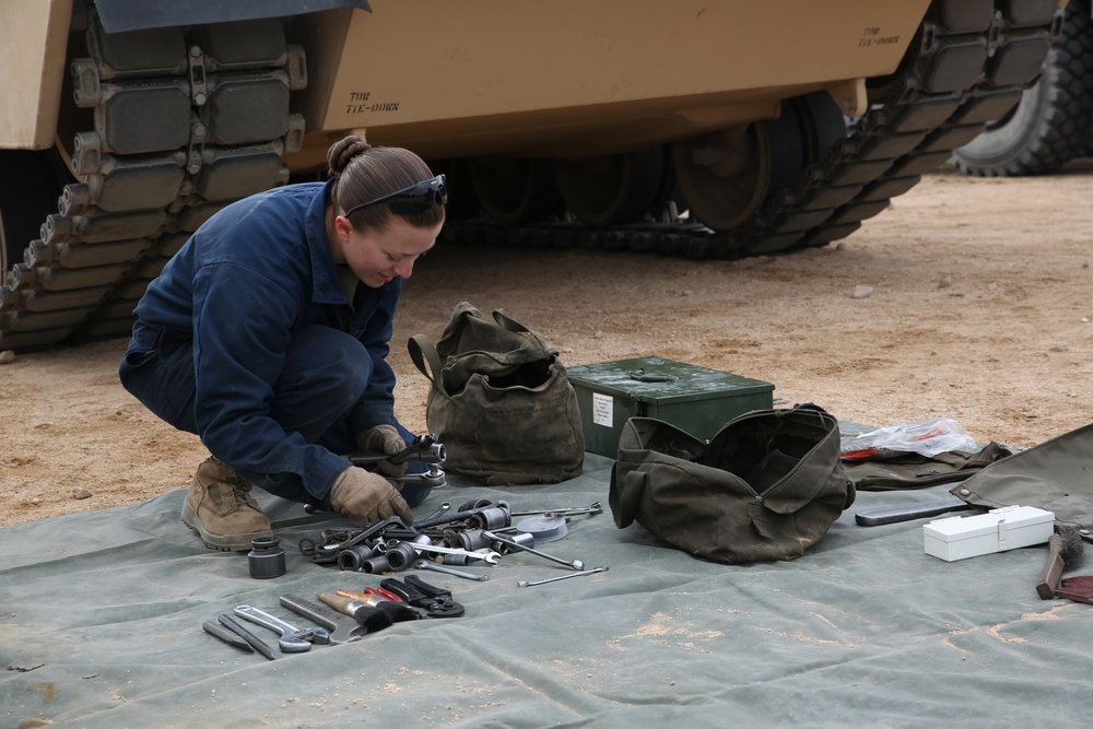 Integrated Task Force Tank Platoon prepares gear for assessment