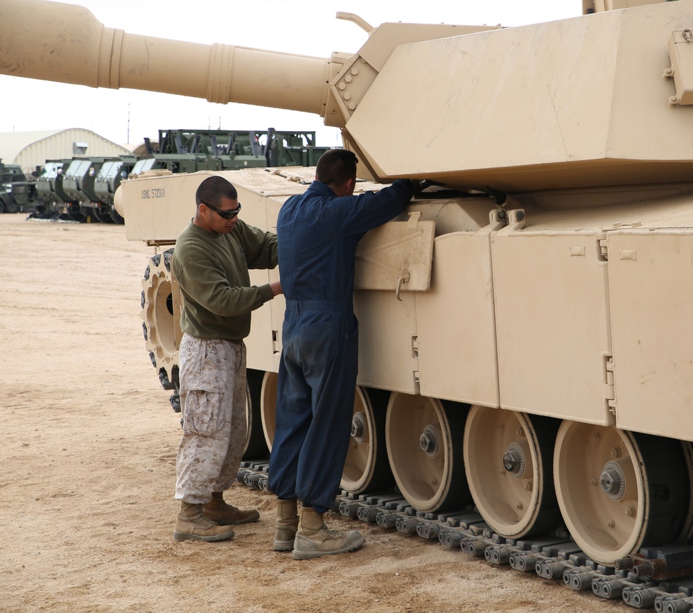 Integrated Task Force Tank Platoon prepares gear for assessment