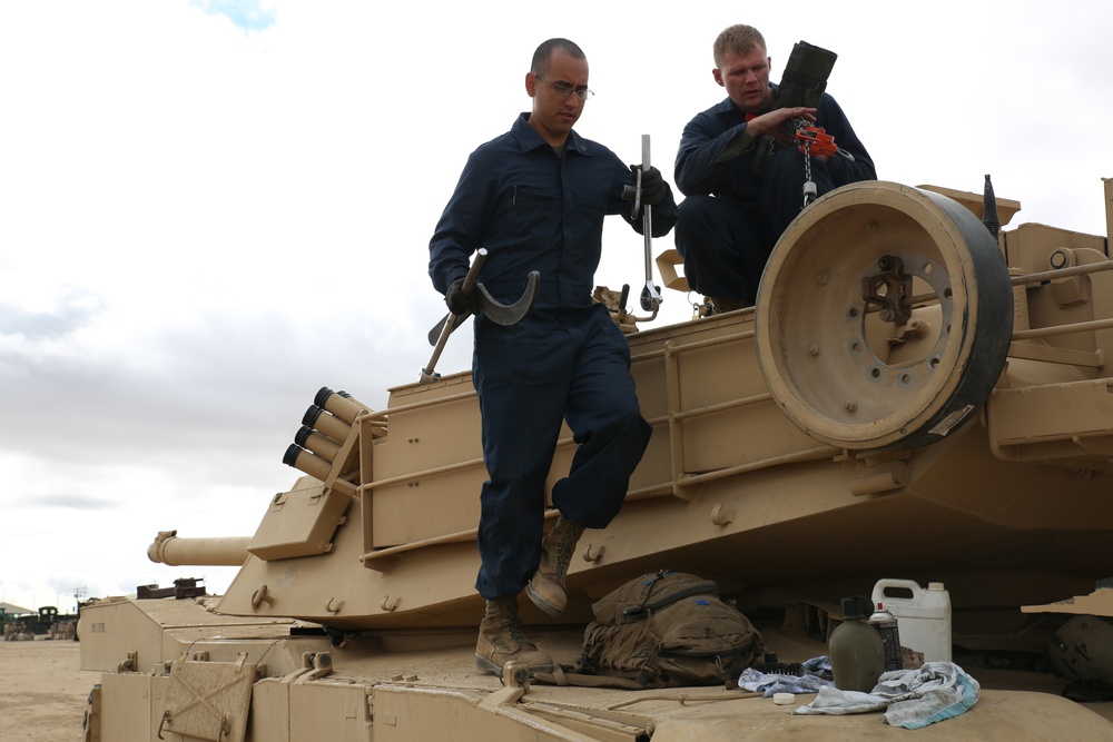 Integrated Task Force Tank Platoon prepares gear for assessment