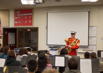 Marine Musicians Visit Local High School