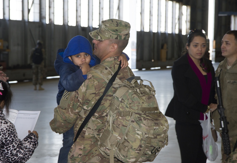 3rd CAB Soldiers deploy to Kuwait