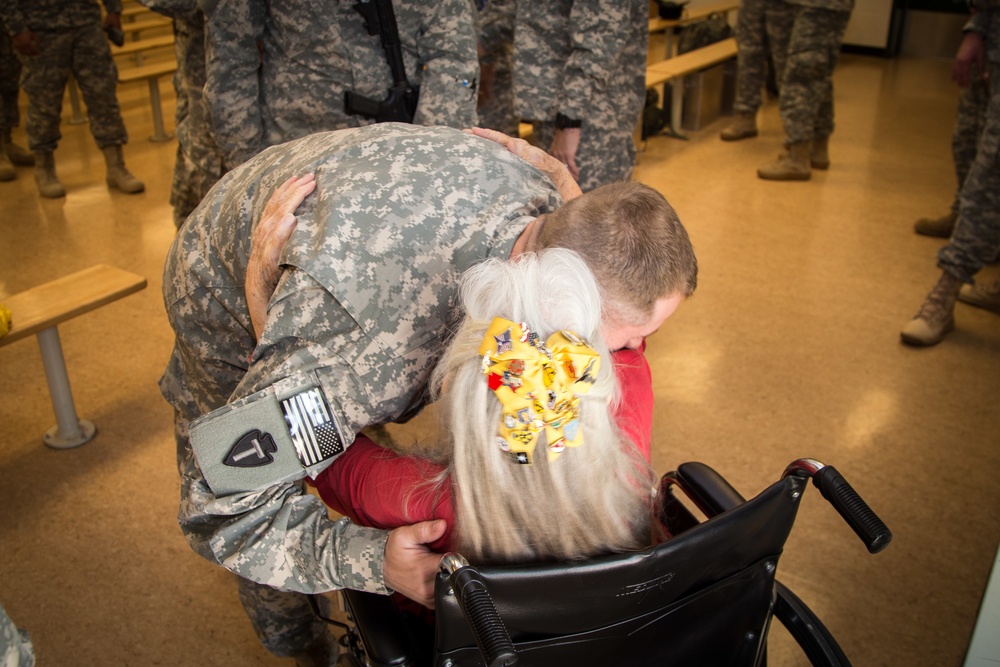 36th Infantry Division honors Fort Hood “Hug Lady”