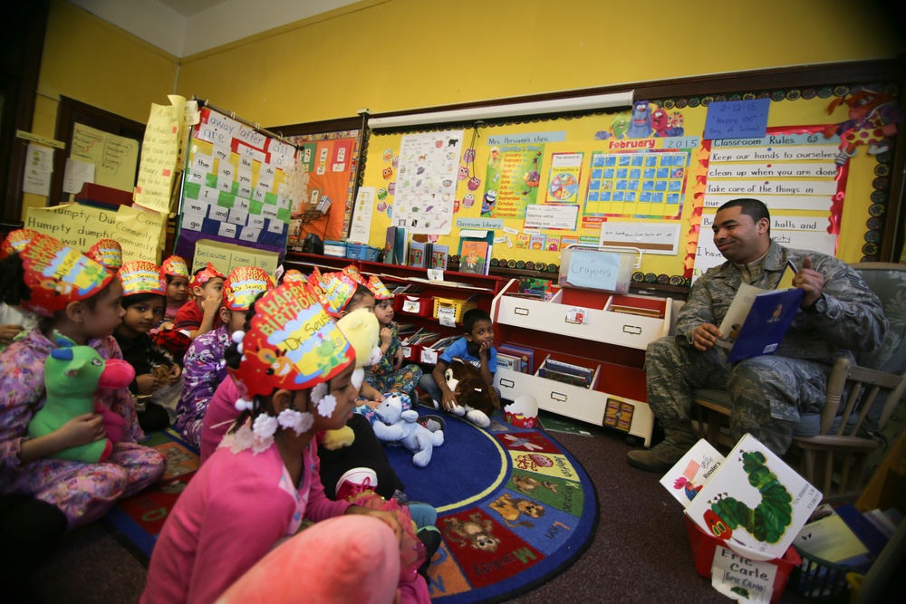 ANG Airmen participate in Read Across America event