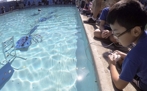 2015 Hawaii Regional SeaPerch Underwater Robotics for Youth